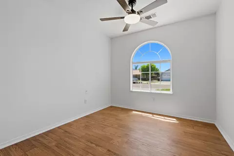 Other - 942 Boxwood Ln, Lemoore, CA 93245 photo 6 of 12