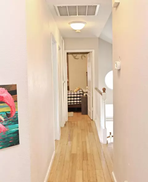 Entry Way - 870 N Bush Ave, Clovis, CA 93611 photo 1 of 1