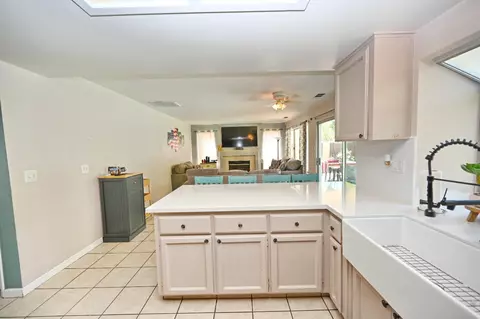 Kitchen - 870 N Bush Ave, Clovis, CA 93611 photo 7 of 8