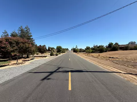 1 Brookhill Rd, Madera, CA 93636 photo 4