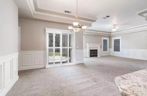Living - 175 N Burgan Ave, Clovis, CA 93611 photo 2 of 8