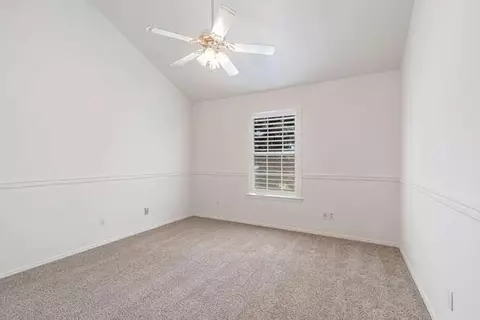 Bedroom - 175 N Burgan Ave, Clovis, CA 93611 photo 1 of 4