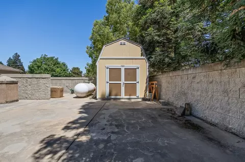 Exterior - 12636 Appaloosa Rd, Madera, CA 93636 photo 15 of 16