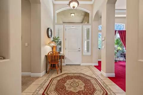 Entry Way - 12636 Appaloosa Rd, Madera, CA 93636 photo 1 of 4