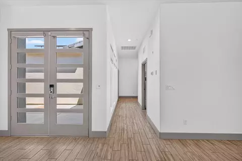 Entry Way - 655 Huntington Ave S, Madera, CA 93636 photo 3 of 4