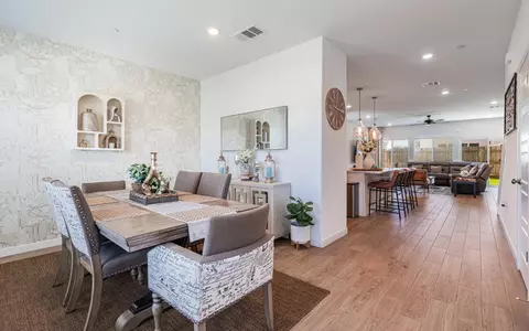 Dining - 5817 E Alexander Ave, Fresno, CA 93727 photo 1 of 4