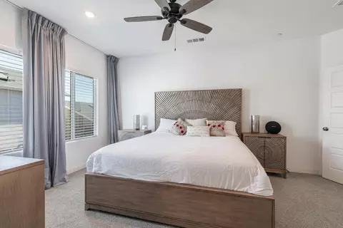Bedroom - 5817 E Alexander Ave, Fresno, CA 93727 photo 6 of 6