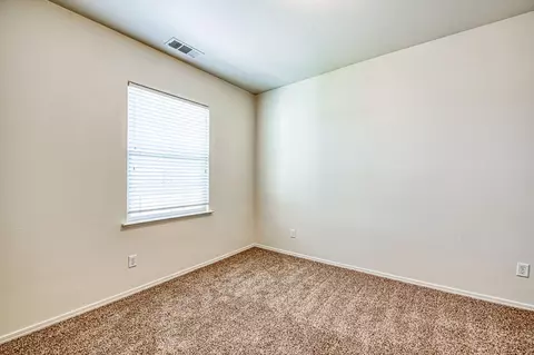 Bedroom - 15 W Brittany Ln, Clovis, CA 93619 photo 3 of 8