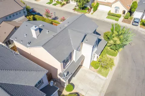 View/Area - 15 W Brittany Ln, Clovis, CA 93619 photo 18 of 21