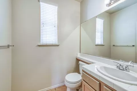 Bath - 15 W Brittany Ln, Clovis, CA 93619 photo 1 of 3