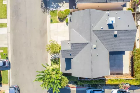 View/Area - 15 W Brittany Ln, Clovis, CA 93619 photo 4 of 21