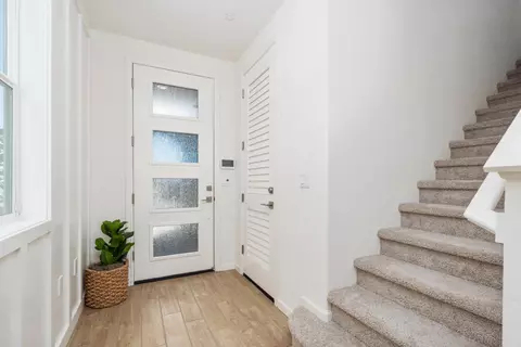 Entry Way - 1459 Woodhill Ln, Clovis, CA 93619 photo 3 of 3
