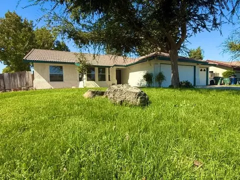 3745 N Cornelia Ave, Fresno, CA 93722