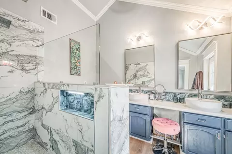 Bath - 3239 Doubletree Way, Madera, CA 93637 photo 4 of 5