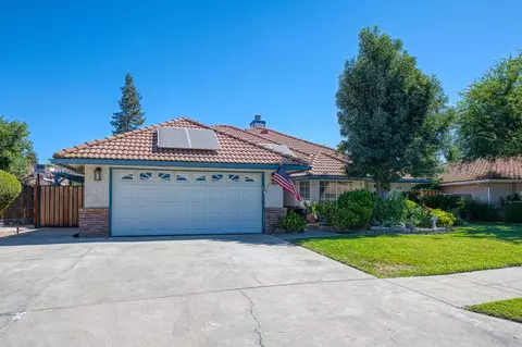 Exterior - 3239 Doubletree Way, Madera, CA 93637 photo 3 of 21