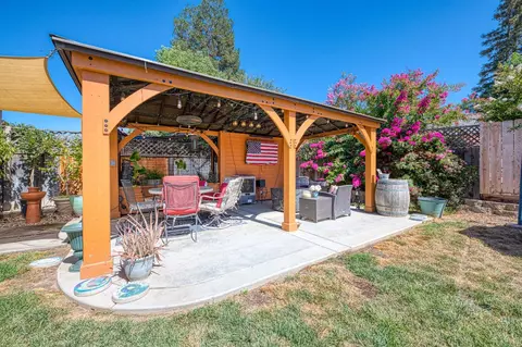 Exterior - 3239 Doubletree Way, Madera, CA 93637 photo 17 of 21