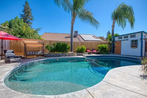 Exterior - 3239 Doubletree Way, Madera, CA 93637 photo 16 of 21