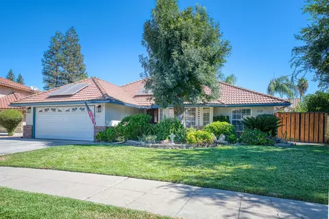 Exterior - 3239 Doubletree Way, Madera, CA 93637 photo 2 of 21