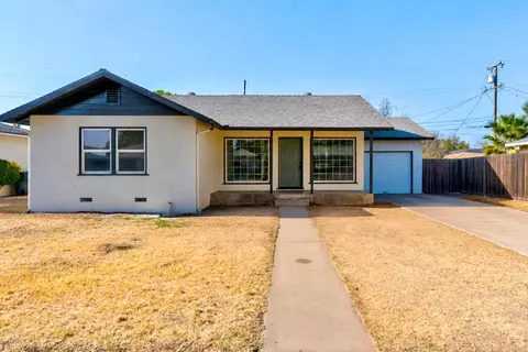 1442 W Flint Way, Fresno, CA 93705