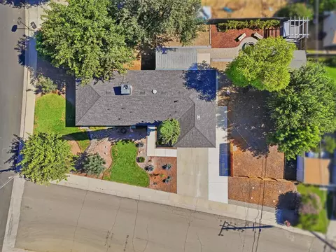View/Area - 890 Laurel Ln, Lemoore, CA 93245 photo 9 of 9
