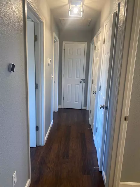 Entry Way - 630 W San Gabriel Ave, Clovis, CA 93612 photo 1 of 1