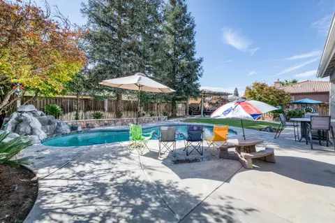 Other - 879 Fenmore Ave, Sanger, CA 93657 photo 2 of 2