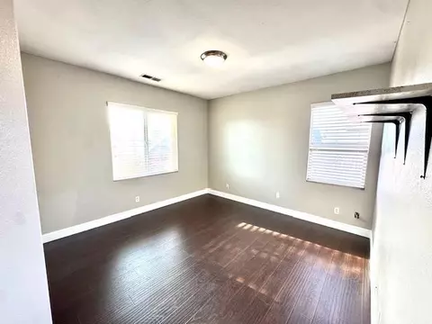 Bedroom - 879 Fenmore Ave, Sanger, CA 93657 photo 3 of 4