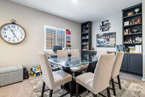 Dining - 172 Adobe Ct, Coalinga, CA 93210 photo 1 of 2