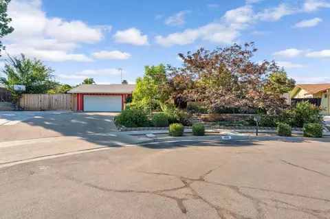 1103 W Tenaya Way, Fresno, CA 93711