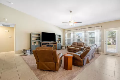 Living - 347 Maclure Ave W, Madera, CA 93636 photo 1 of 2