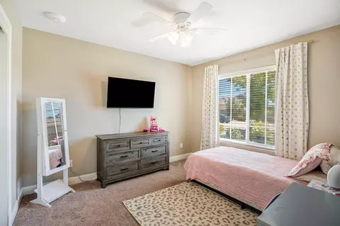 Bedroom - 347 Maclure Ave W, Madera, CA 93636 photo 4 of 7