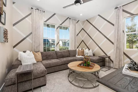 Living - 1681 N Shirley Ave, Clovis, CA 93619 photo 6 of 7