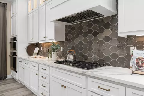 Kitchen - 1681 N Shirley Ave, Clovis, CA 93619 photo 5 of 6