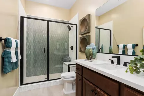 Bath - 1691 Shirley, Clovis, CA 93619 photo 1 of 5