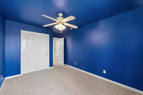 Bedroom - 571 W Pat Dr, Clovis, CA 93612 photo 2 of 6