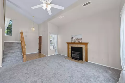Living - 571 W Pat Dr, Clovis, CA 93612 photo 2 of 6