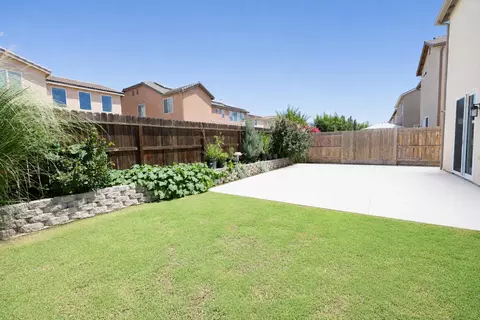 Exterior - 819 Soledad Ave, Clovis, CA 93619 photo 3 of 3