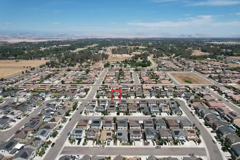 View/Area - 819 Soledad Ave, Clovis, CA 93619 photo 3 of 3