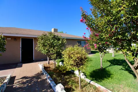 Exterior - 1201 Hume Dr, Sanger, CA 93657 photo 5 of 9