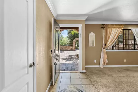 Entry Way - 35303 Bonadelle Ave, Madera, CA 93636 photo 1 of 4