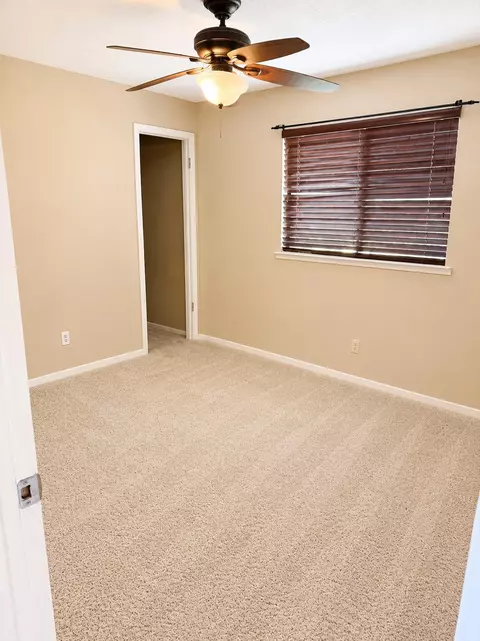 Bedroom - 35303 Bonadelle Ave, Madera, CA 93636 photo 1 of 2