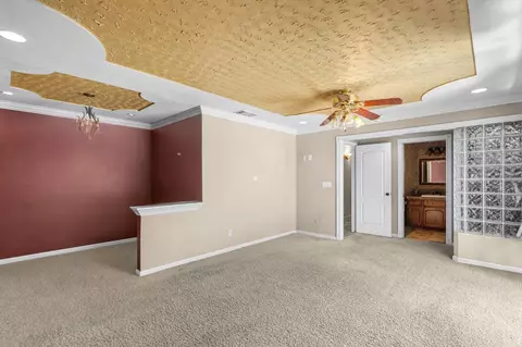 Living - 35303 Bonadelle Ave, Madera, CA 93636 photo 4 of 5