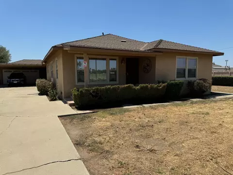 1725 E Goshen Ave, Visalia, CA 93292