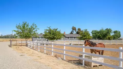10890 N Armstrong Ave, Clovis, CA 93619 photo 38