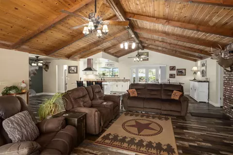 10890 N Armstrong Ave, Clovis, CA 93619 photo 10