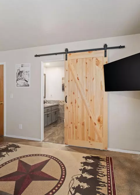 10890 N Armstrong Ave, Clovis, CA 93619 photo 18