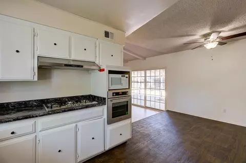 Kitchen - 1645 Renn Ave, Clovis, CA 93611 photo 3 of 3