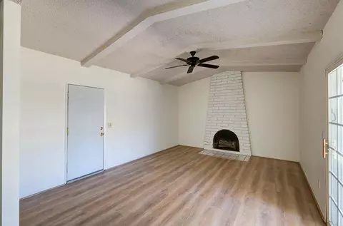 Living - 1645 Renn Ave, Clovis, CA 93611 photo 5 of 7