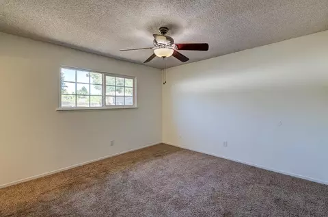 Bedroom - 1645 Renn Ave, Clovis, CA 93611 photo 1 of 6