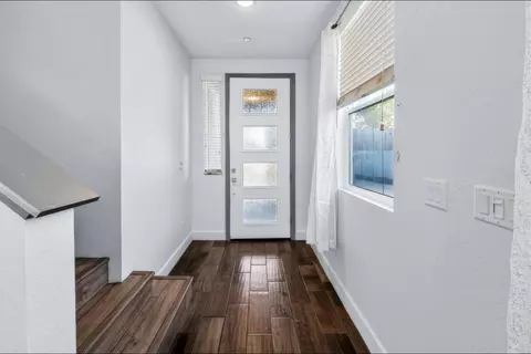 Entry Way - 2557 Commonwood Ln, Clovis, CA 93619 photo 1 of 4